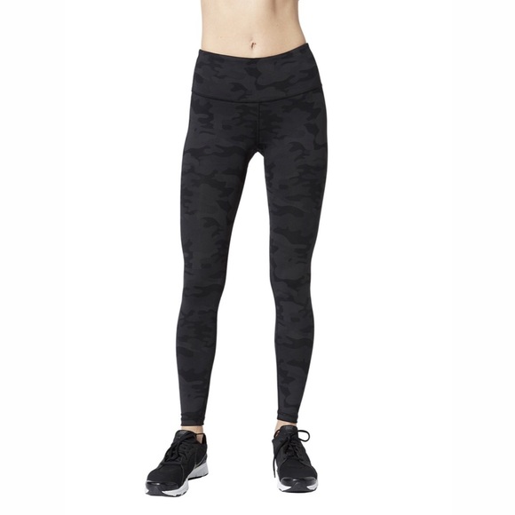 Vimmia Pants - NWOT Vimmia High Waisted Core Camo Legging